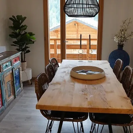 3 Bedroom, Ski-in Ski-out Bois Colombes Appartement