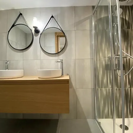3 Bedroom, Ski-in Ski-out Bois Colombes